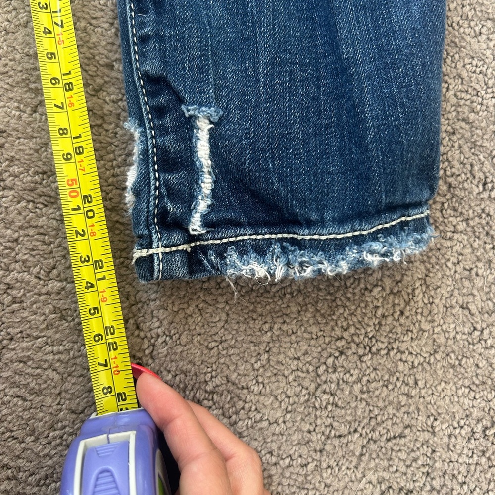 BKE Stella Stretchy Low Rise Blue Ankle Cropped Capri Jeans with Distressed Hem - Picture 8 of 10